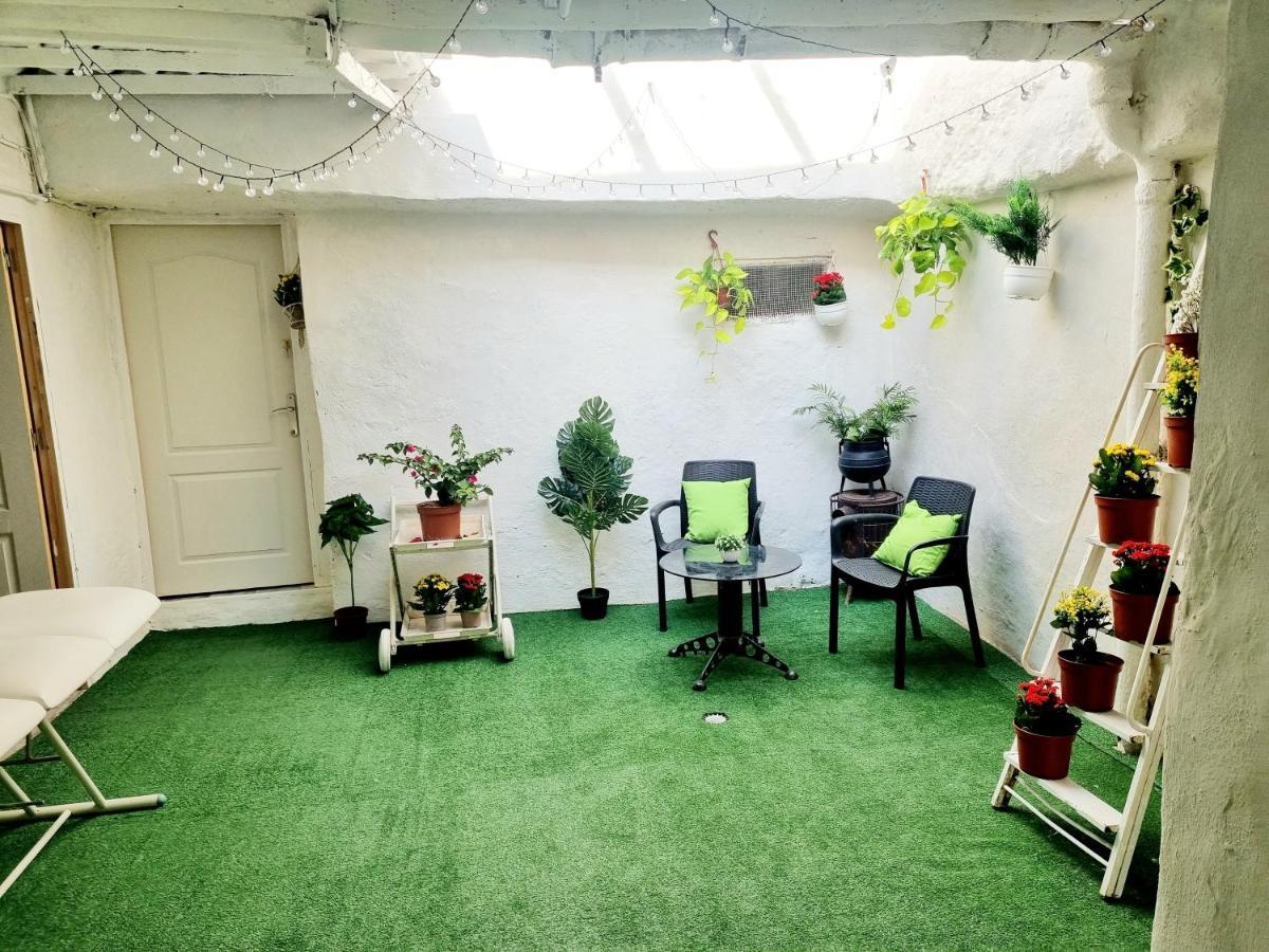 La Cueva Apartaments Valencia パテルナ エクステリア 写真